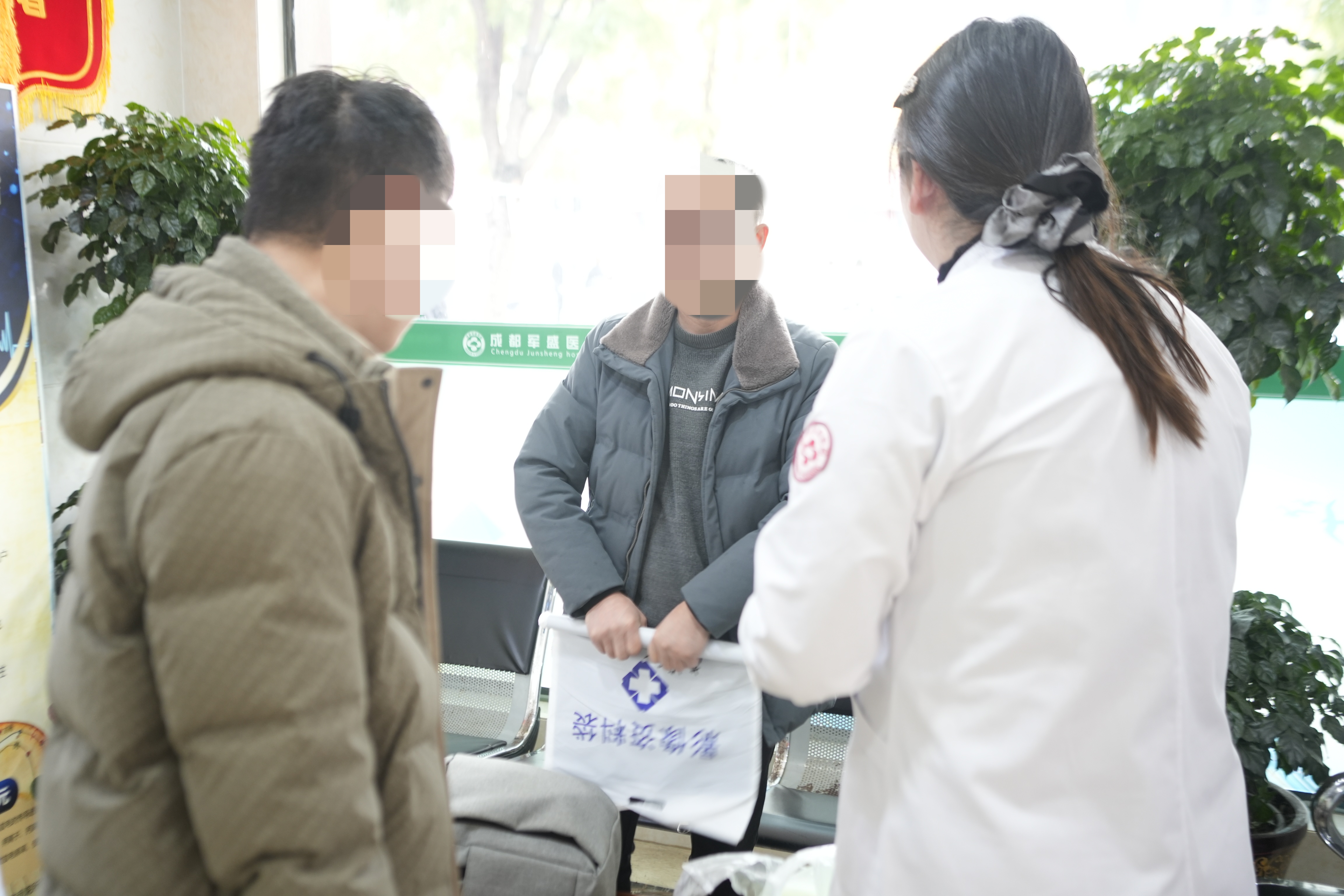 成都军盛医院怎么读脑电图报告?基础指标逐项看 成都军盛医院怎么读脑电图报告?基础指标逐项看